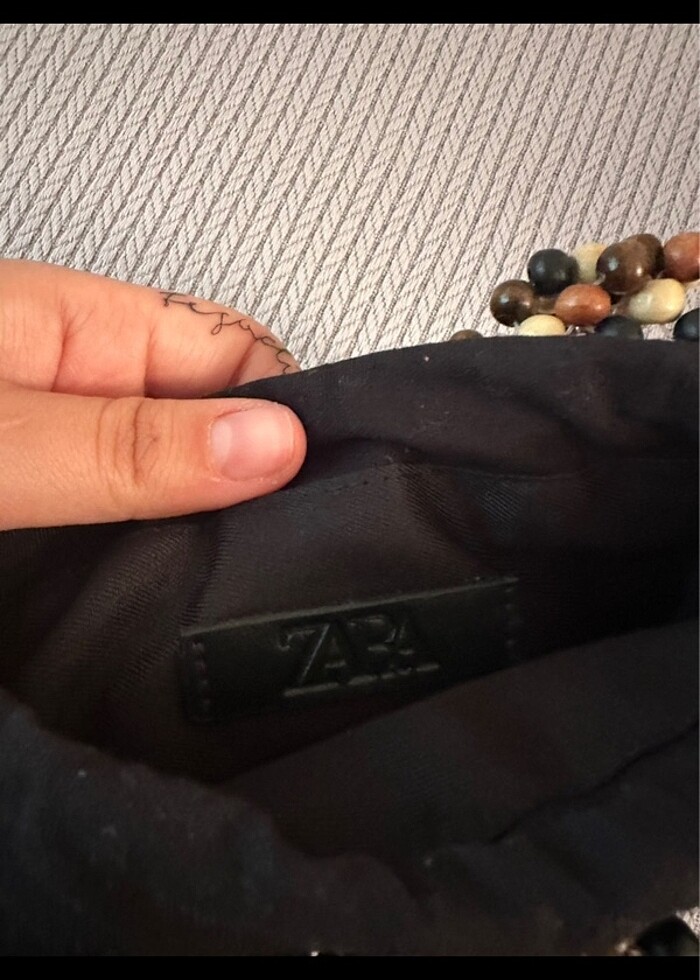 Zara ahşap boncuklu çanta - Görsel 3