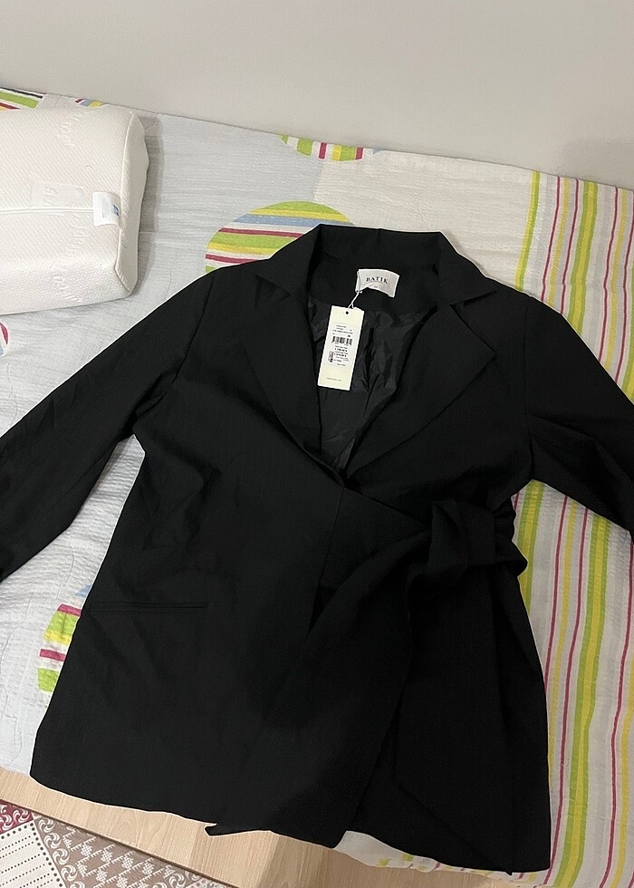 Bel bağlamalı ceket - Görsel 4