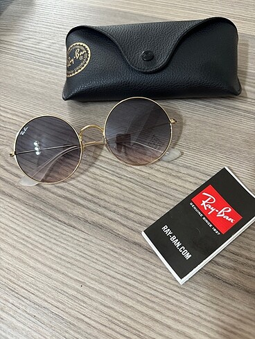 Ray ban güneş gözlüğü
