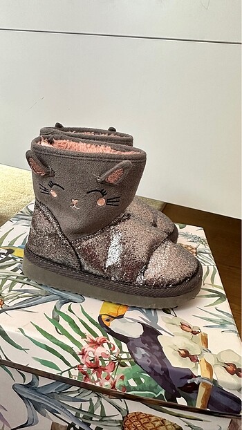 Bot ugg