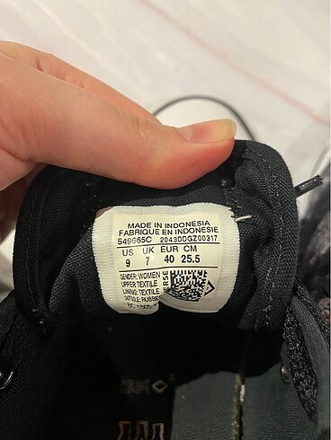 40 Beden siyah Renk Converse ayakkabı orjinal