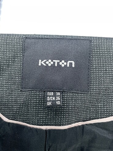 38 Beden siyah Renk Koton Blazer %70 İndirimli.