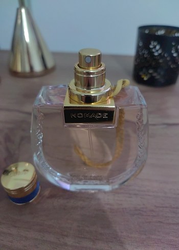 Chloe Nomade Naturelle Kadın Parfümü - Görsel 4