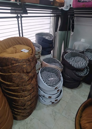 Kahverengi ve Desenli Kedi Yatağı - Görsel 3