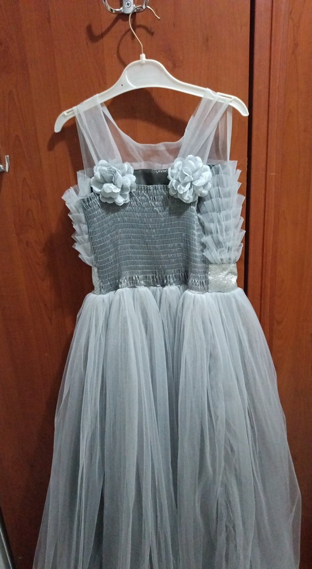 Gri Pilili Uzun Abiye Elbise 10 yaşa uygun - Görsel 3