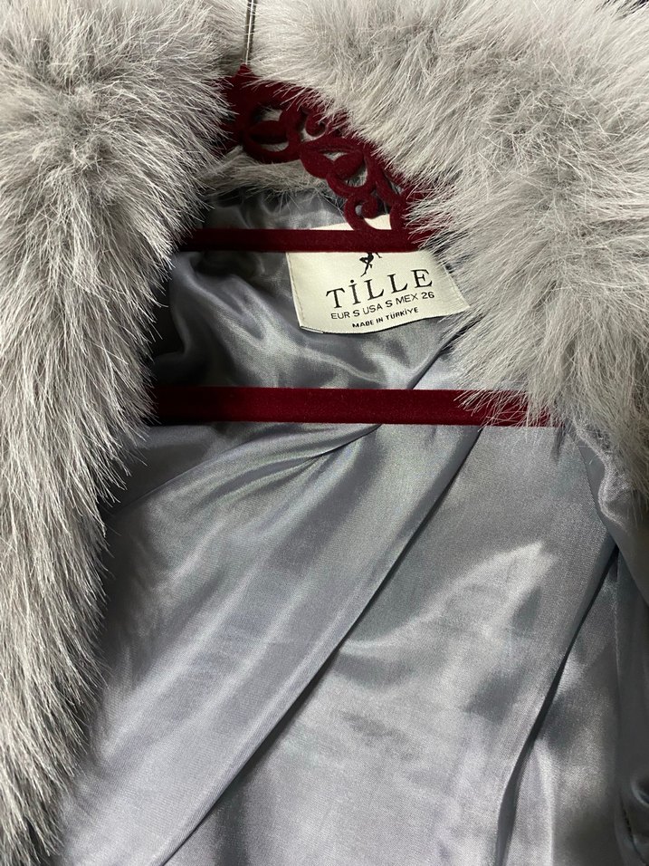 Gri Suni Kürk Detaylı Midi Ceket - Görsel 4