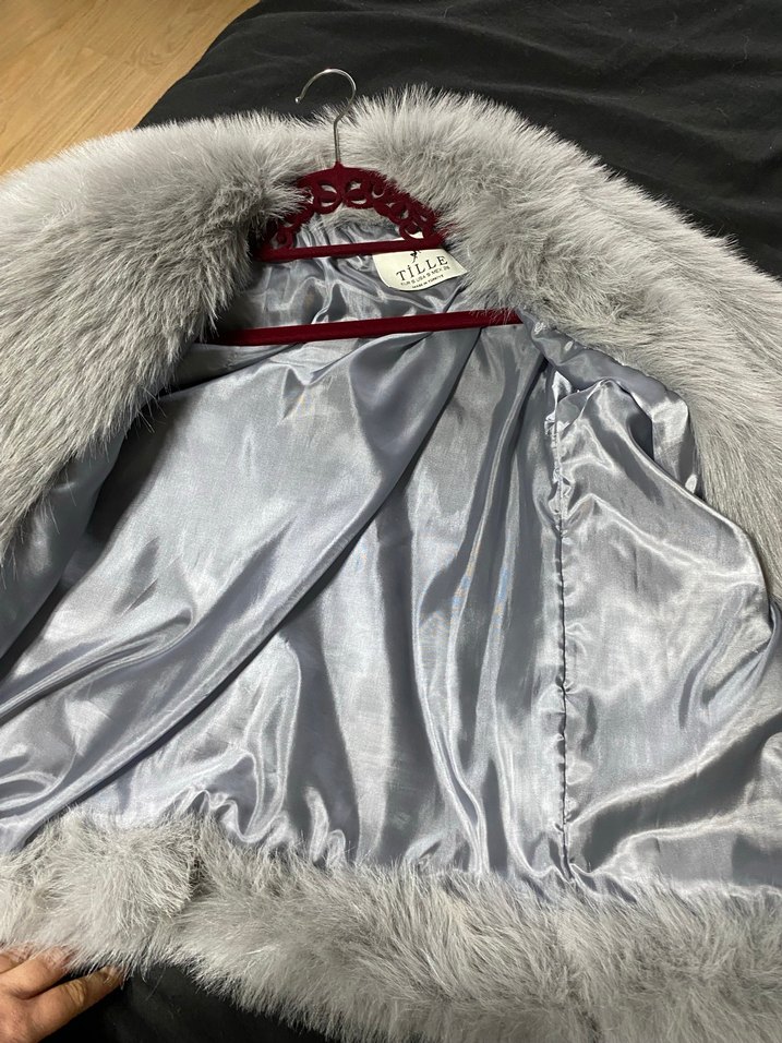 Gri Suni Kürk Detaylı Midi Ceket - Görsel 3