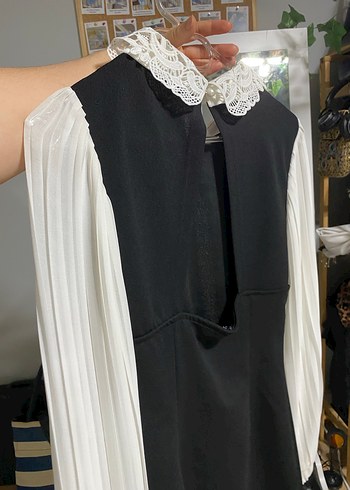 Dantel Yakalı Siyah Midi Elbise - Görsel 3