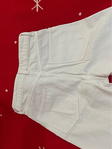 Trendyol & Milla Beyaz jean