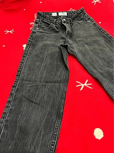 Bershka Mom jean