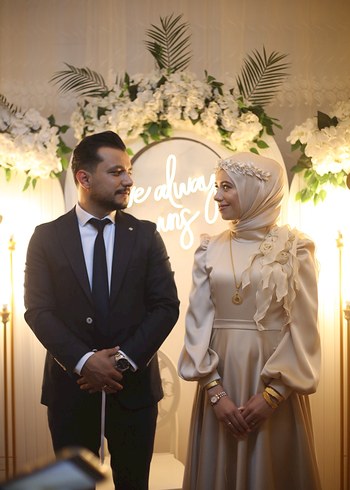 Tesettür nikah nişan elbisesi