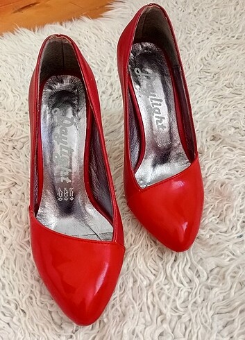 Diğer Kırmızı stiletto
