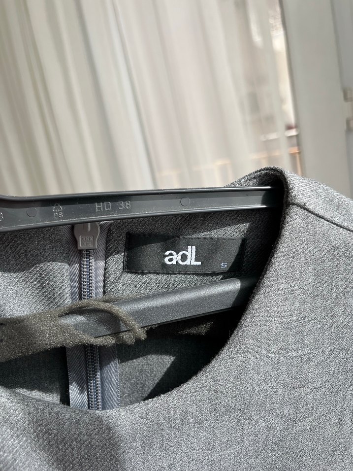 Gri Kolsuz Midi Elbise - Görsel 4