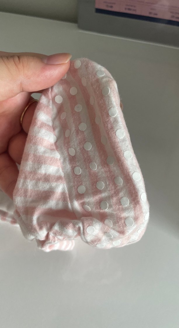 Beyaz pembe çizgili pijama tulum - Görsel 4