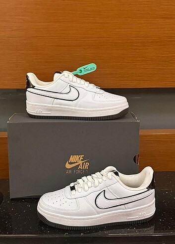 39 Beden beyaz Renk NİKE AİR FORCE 1