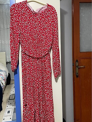 44 Beden Kırmızı çiçekli günlük elbise 44 beden
