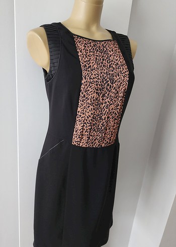 Leopar desenli siyah krep kolsuz elbise - Görsel 3