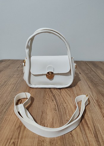 Kilit tokalı askılı mini el çantası