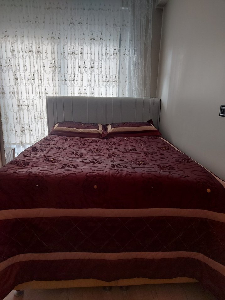 Bordo Nakışlı Yatak Örtüsü,Çift kişilik. - Görsel 3