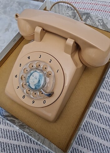 Nostaljik Sabit Masa üstü telefon 