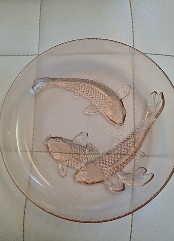 Paşabahçe Cam balık desenli tabaklar 6 adet sıfır