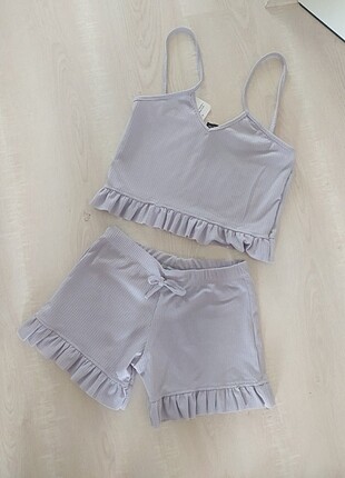 Şortlu pijama takımı