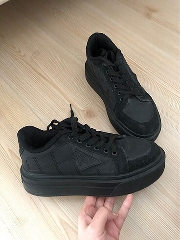 Prada spor ayakkabı