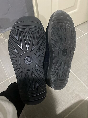 Ugg kısa
