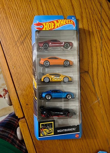 Hot Wheels Nightburnerz 2024