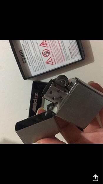 xs Beden Zippo