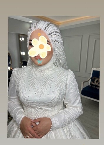 Satılık 46 beden tesettür gelinlik. Kiralama yapılabilir
