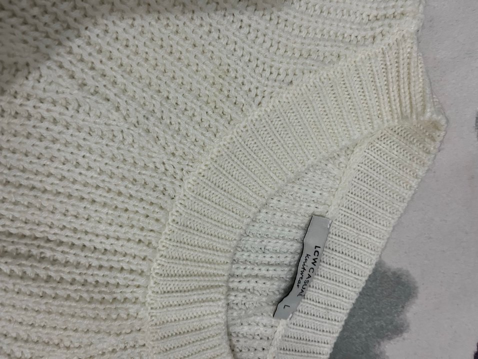 Beyaz Kadın Örgü Triko Kazak - Görsel 3