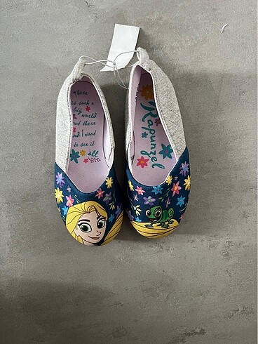 Disney konseptli ayakkabı