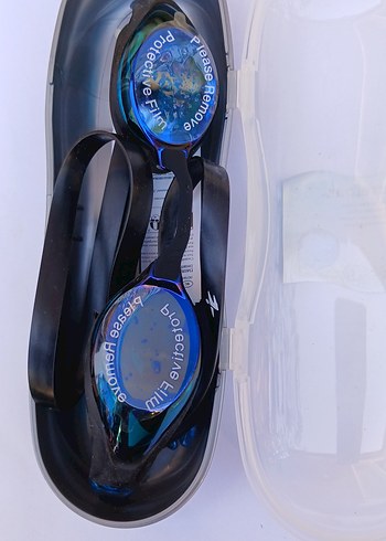 Carrefour Yetişkin Yüzücü Yarışma gözlüğü.Orjinal kutusunda.UV - Görsel 7