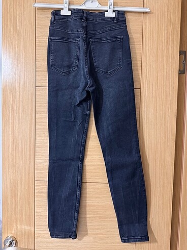 Zara Zara Jean
