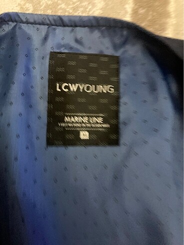m Beden Lcw astarlı lacivert yelek