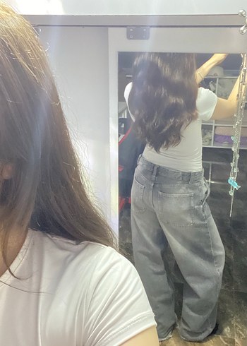 36 Beden Bershka soluk efektli skater git jean