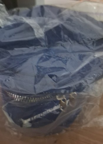 Bepanthol Fermuarlı Mavi Kadife Makyaj Çantası - Görsel 2