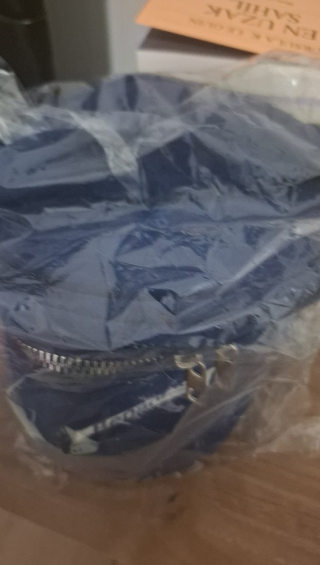 Bepanthol Fermuarlı Mavi Kadife Makyaj Çantası - Görsel 2