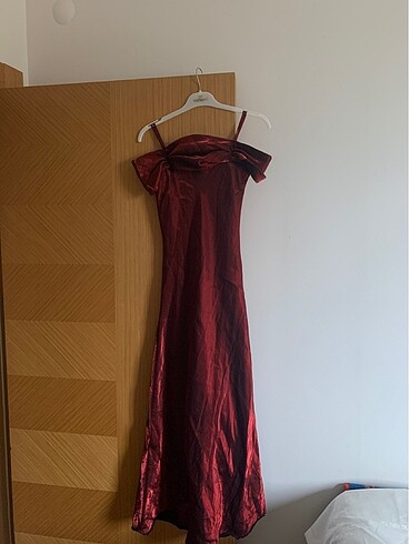 bordo elbise