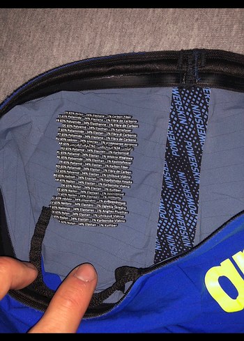 Arena Carbon Air 2 yarış mayosu - Görsel 4