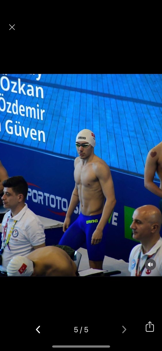 Arena Carbon Air 2 yarış mayosu - Görsel 5