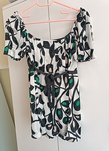 Kurdele Detaylı Saten Bluz
