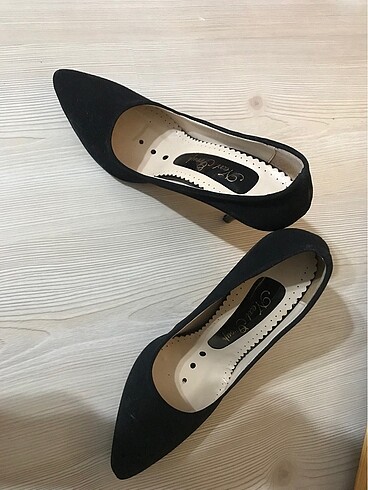 Diğer Stiletto ayakkabı