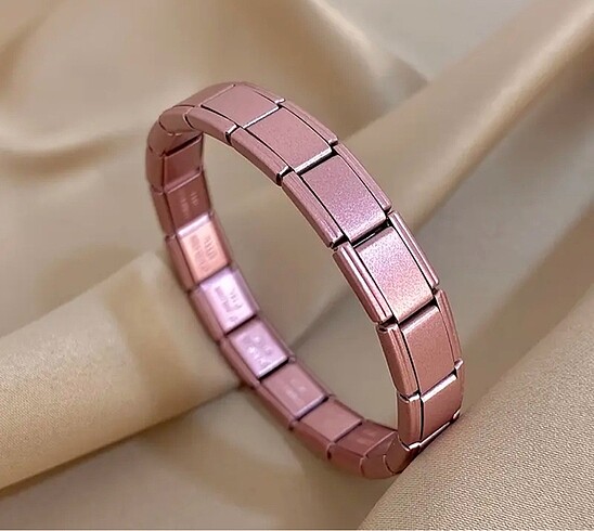 Italyan Charm