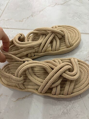 38 Beden Oysho sandalet