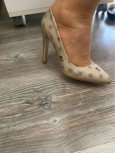 Pierre Cardin gold topuklu ayakkabı - Görsel 6