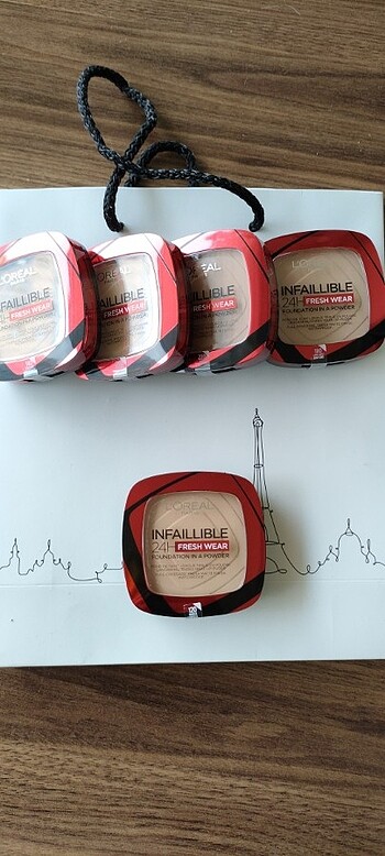 Loreal Paris INFAILLIBLE pudra