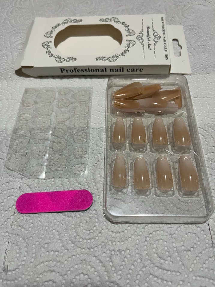 Bej Işıltılı Takma Tırnak Seti - Görsel 4