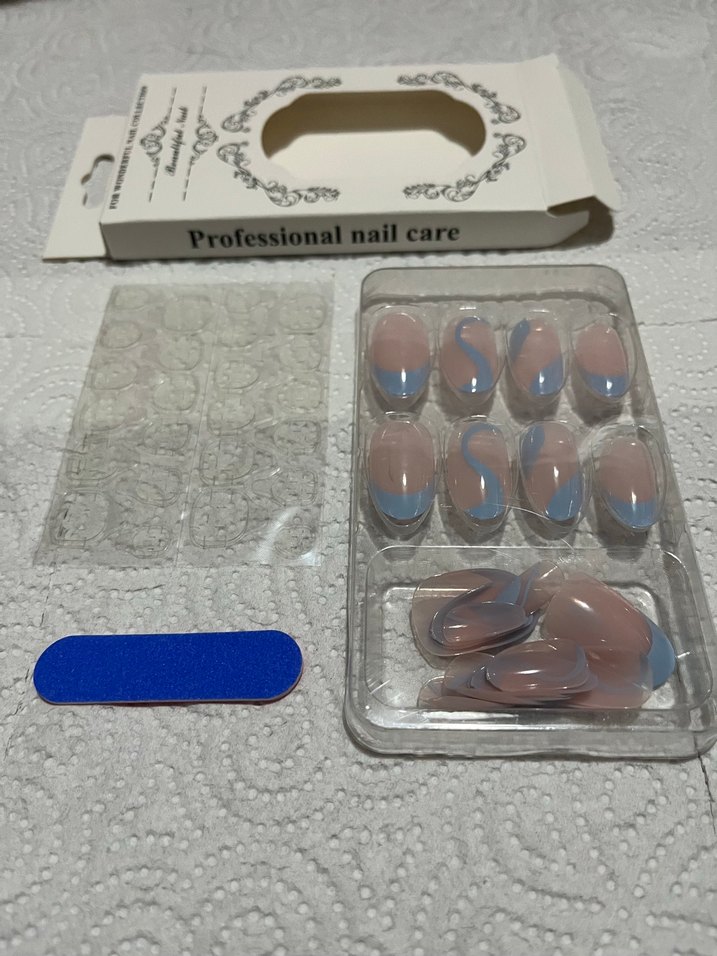 Pastel Beyaz Tırnak Süsleri - Görsel 4